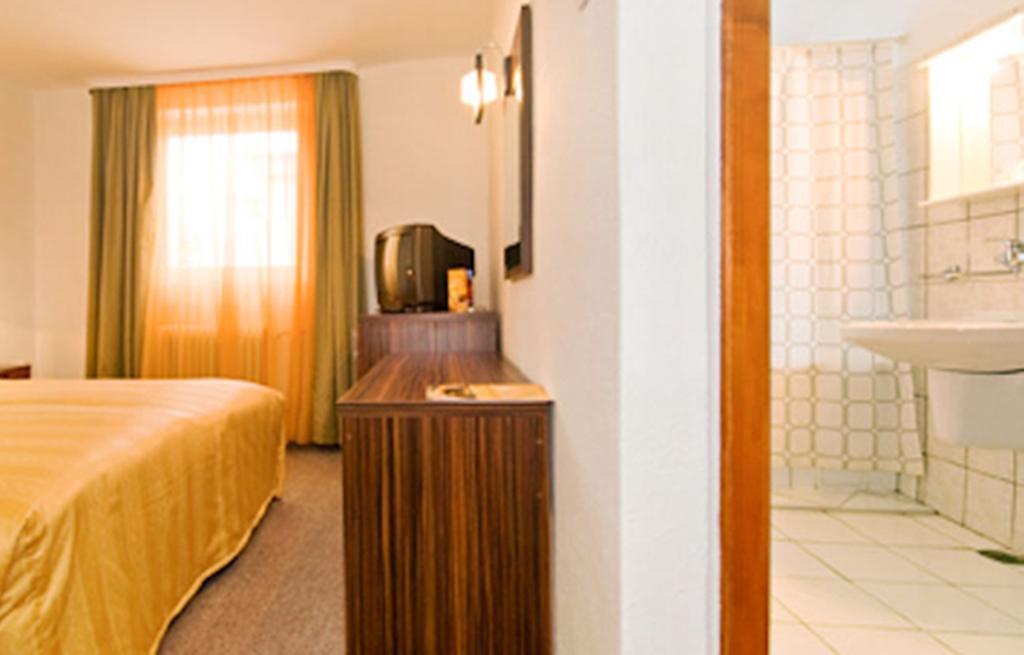 Hotel Rex Сигишоара Номер фото
